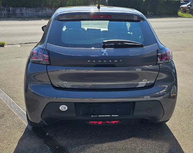 Peugeot 208 1.2 PureTech Like