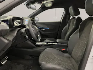 Peugeot 2008 e-GT