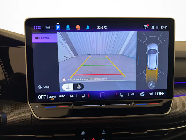 VW Golf 8 1.5 eTSI R-Line DSG