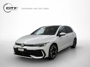 VW Golf 8 1.5 eTSI R-Line DSG