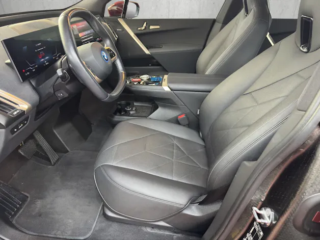 BMW iX xDrive50