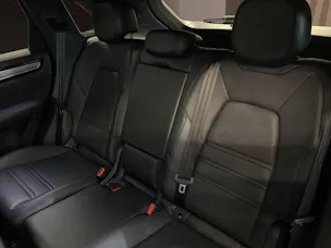 PORSCHE Cayenne S