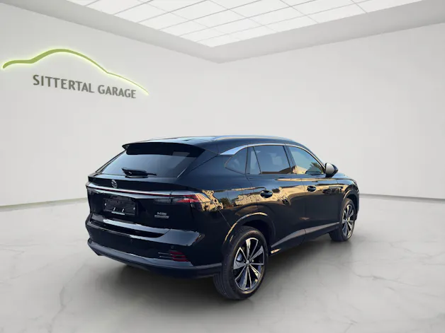 MG HS 1.5 T HEV Luxury