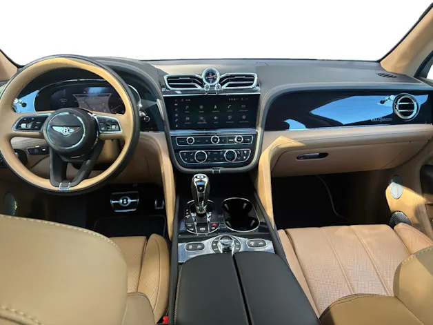 Bentley Bentayga V8 First Edition aus 1. Hand mit Top- Ausstattung!