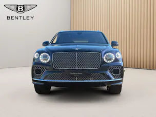 Bentley Bentayga V8 First Edition aus 1. Hand mit Top- Ausstattung!