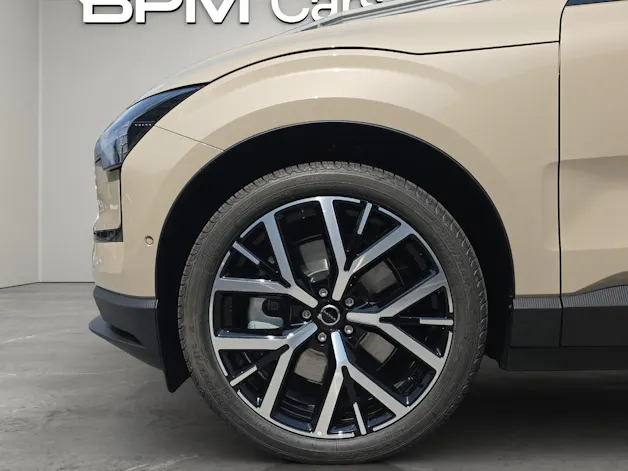 Volvo EX30 P8 69 kWh AWD Ultra