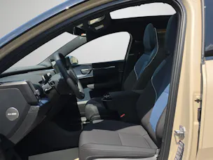 Volvo EX30 P8 69 kWh AWD Ultra