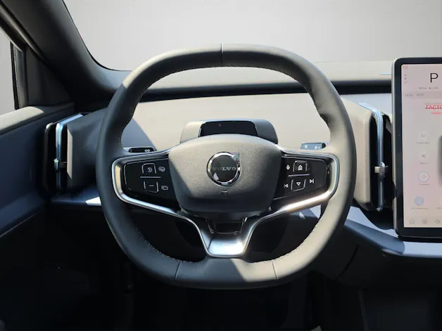 Volvo EX30 P8 69 kWh AWD Ultra