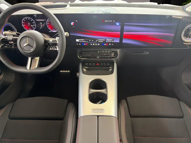 MERCEDES-BENZ GLB 350 4MATIC EQ