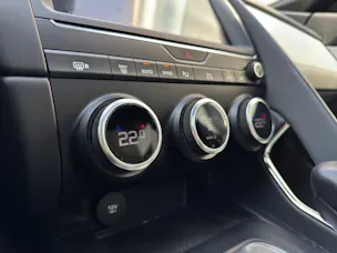 Jaguar E-Pace P200 R-Dynamic S AWD Automatik