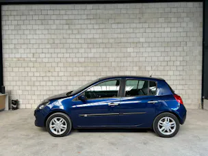 Renault Clio 1.6 16V Exception