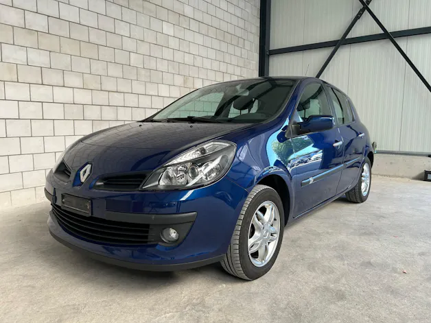 Renault Clio 1.6 16V Exception