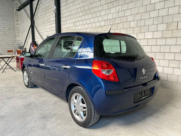 Renault Clio 1.6 16V Exception