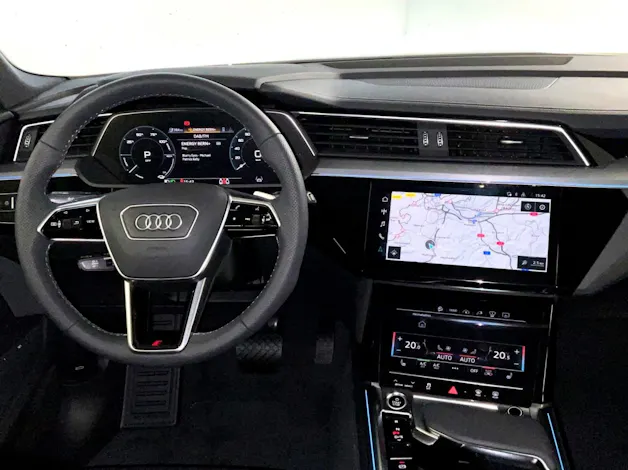 Audi e-tron 55 S Line Black Edition quattro