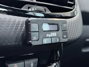 Peugeot 2008 1.6 e-HDi Allure EGS6