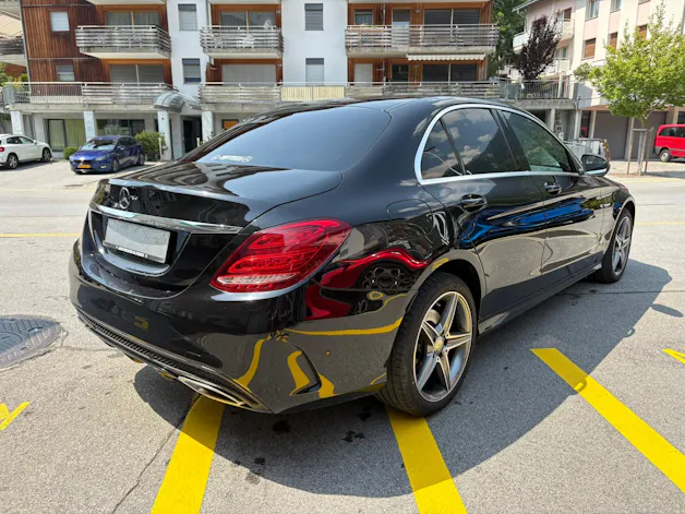 Mercedes-Benz C 400 AMG Line 4Matic