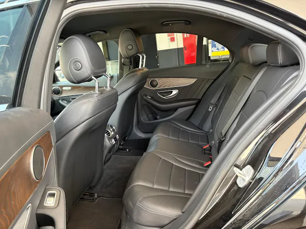 Mercedes-Benz C 400 AMG Line 4Matic