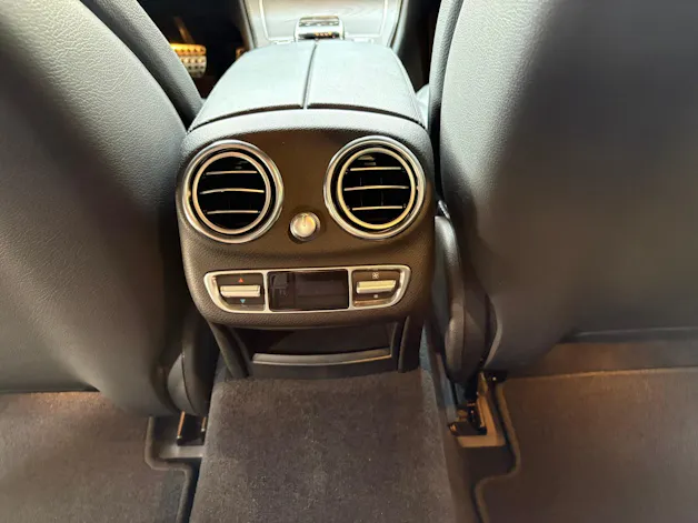 Mercedes-Benz C 400 AMG Line 4Matic