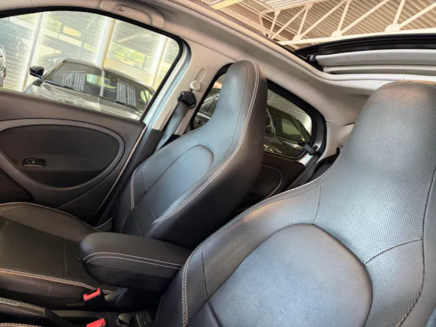 Smart forfour Brabus Xclusive twinamic | CH Fahrzeug | FALTDACH | Navigation | Cool&Media | DAB+ |