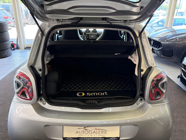 Smart forfour Brabus Xclusive twinamic | CH Fahrzeug | FALTDACH | Navigation | Cool&Media | DAB+ |