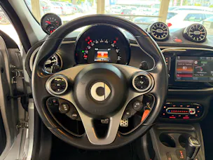 Smart forfour Brabus Xclusive twinamic | CH Fahrzeug | FALTDACH | Navigation | Cool&Media | DAB+ |
