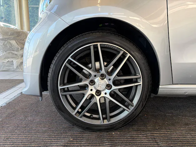 Smart forfour Brabus Xclusive twinamic | CH Fahrzeug | FALTDACH | Navigation | Cool&Media | DAB+ |