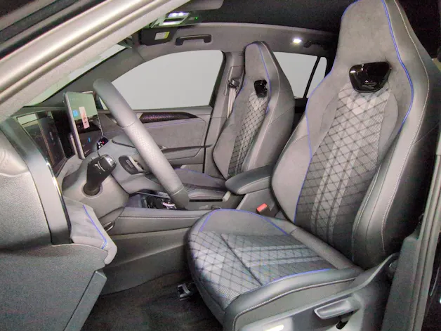 VW Tiguan 2.0 TSI DSG R-Line 4Motion