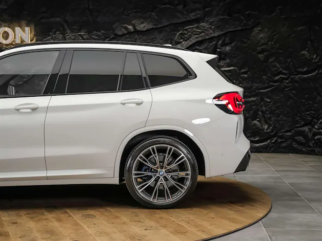 BMW X3 M40i Individual *21" Felgen*M-Sportfahrwerk*Adaptives LED*