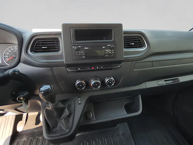 RENAULT Master T35 2.3 Blue dCi 135 L3H2