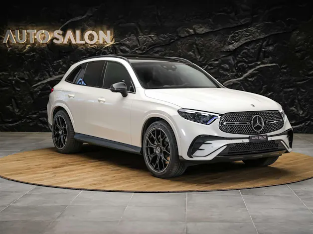 Mercedes-Benz GLC 300 4Matic AMG Line 9G-Tronic *21" Felgen*Panorama*AHK*