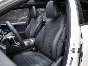 Mercedes-Benz GLC 300 4Matic AMG Line 9G-Tronic *21" Felgen*Panorama*AHK*