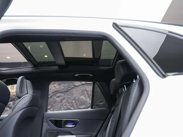 Mercedes-Benz GLC 300 4Matic AMG Line 9G-Tronic *21" Felgen*Panorama*AHK*