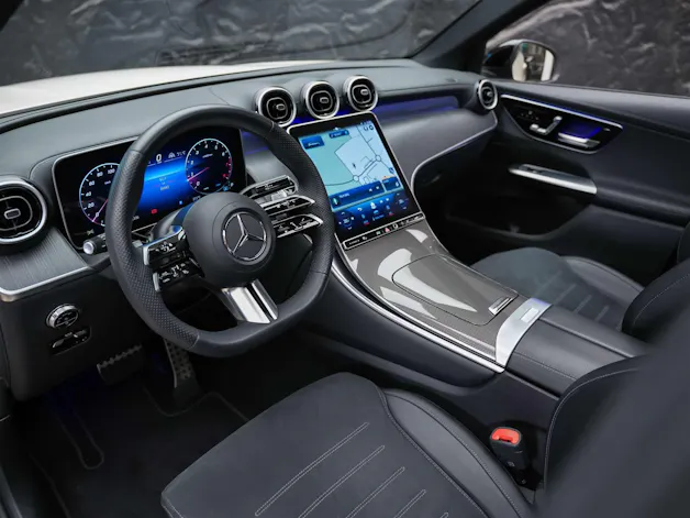 Mercedes-Benz GLC 300 4Matic AMG Line 9G-Tronic *21" Felgen*Panorama*AHK*