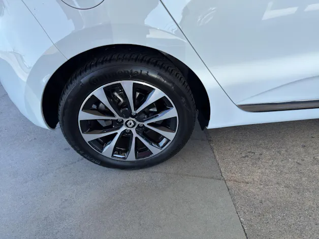 Renault Clio 1.6 E-Tech Techno