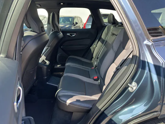 Volvo XC60 2.0 T6 TE Ultimate Dark eAWD