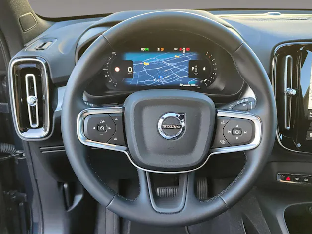 Volvo XC40 2.0 B4 MH Plus Dark