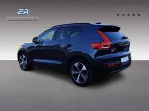 Volvo XC40 2.0 B4 MH Plus Dark