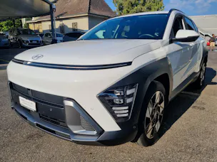 Hyundai Kona 1.6 GDi HEV Amplia DCT