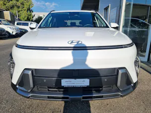 Hyundai Kona 1.6 GDi HEV Amplia DCT