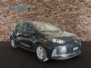 Mazda 2 Hybrid Centre-line