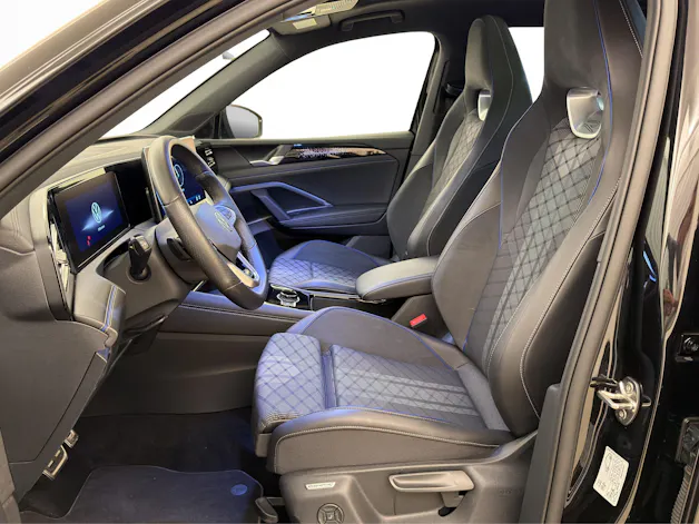 VW Tiguan 2.0 TSI R-Line DSG 4 motion