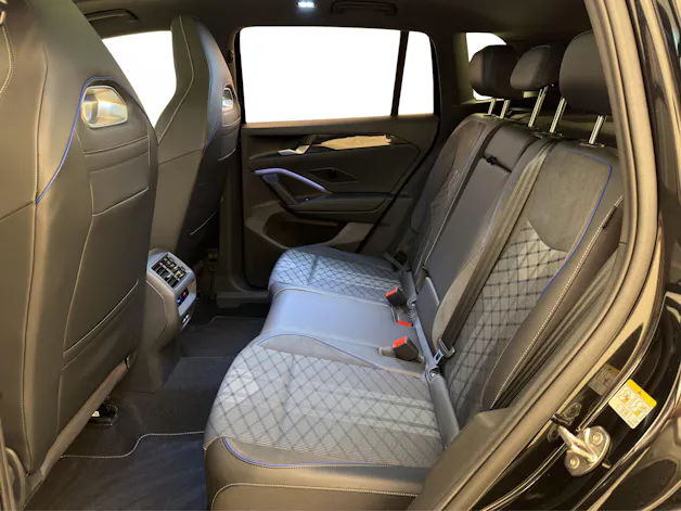 VW Tiguan 2.0 TSI R-Line DSG 4 motion