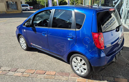 MITSUBISHI COLT 3