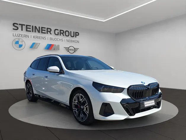 BMW 530e xDrive Touring M Sport Pro Steptronic
