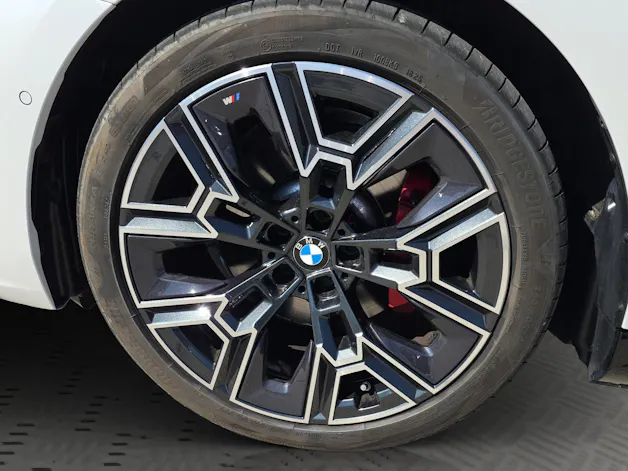 BMW 530e xDrive Touring M Sport Pro Steptronic