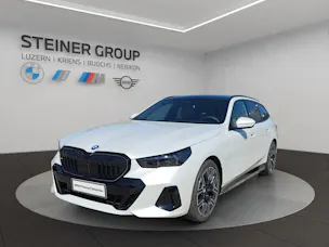 BMW 530e xDrive Touring M Sport Pro Steptronic