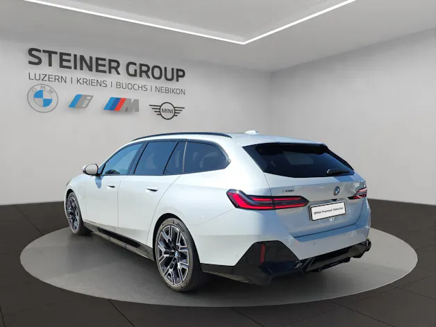 BMW 530e xDrive Touring M Sport Pro Steptronic