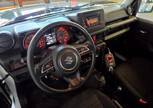 Suzuki Jimny Country 1.5 Compact+