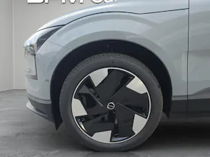 Volvo EX30 P5 69 kWh Long Range Ultra