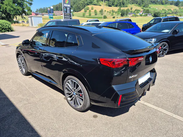 BMW iX2 xDrive 30 M Sport Pro